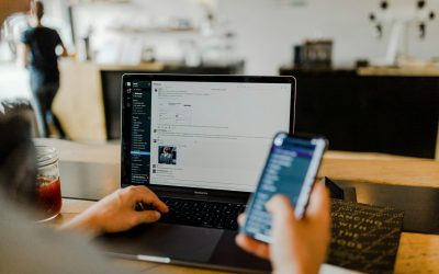 Pää­tös­ten jul­kai­su ja lain­mu­kai­nen vies­tin­tä kun­nas­sa